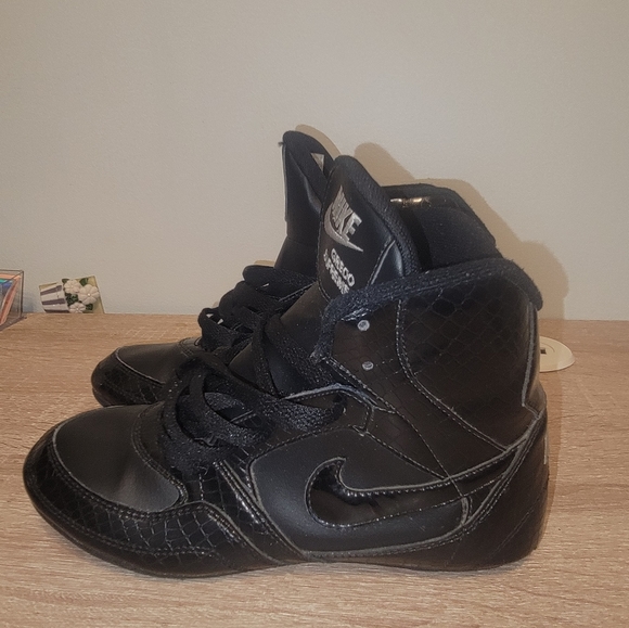 VINTAGE Nike Greco Supreme wrestling shoes size 6 - Picture 3 of 6